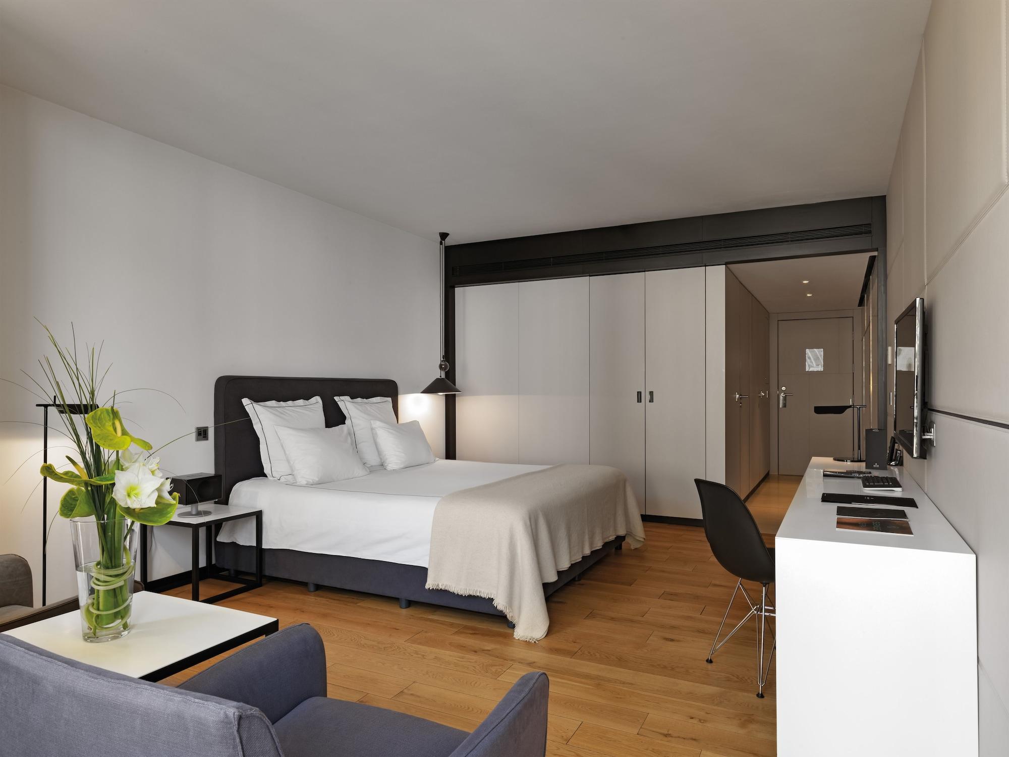 Sense Hotel Sofia, A Member Of Design Hotels Экстерьер фото